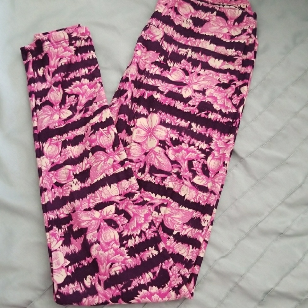 OS Lularoe leggings